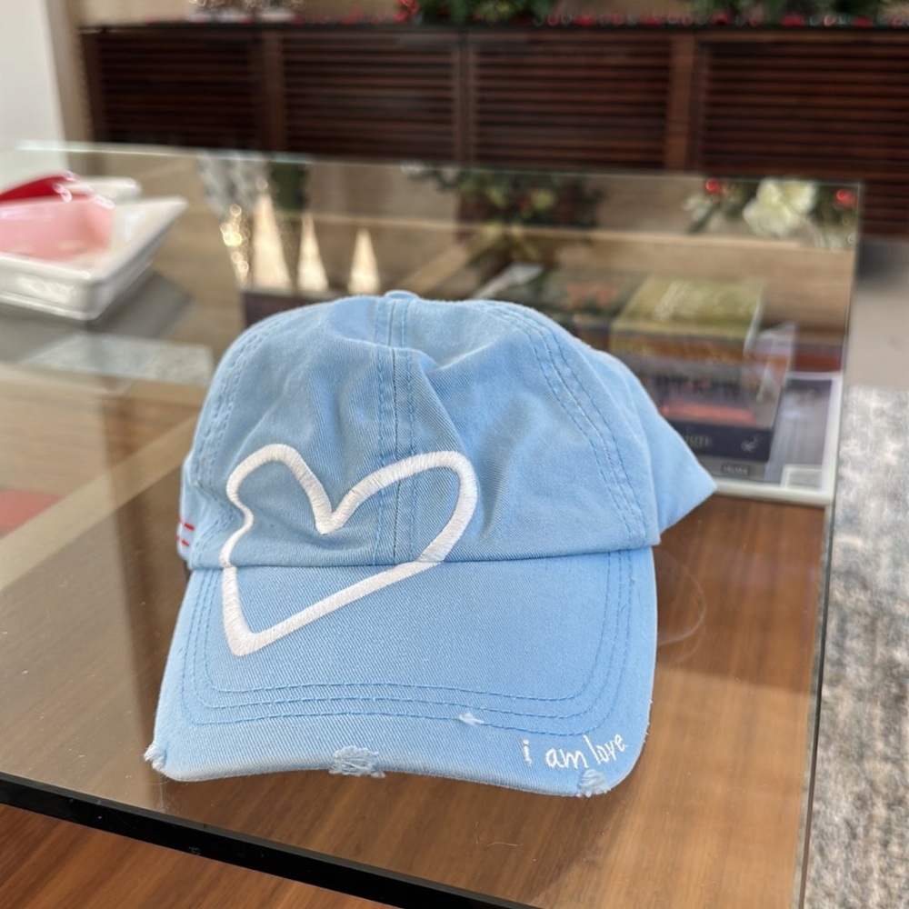 Peace Love Happiness - I am love hat